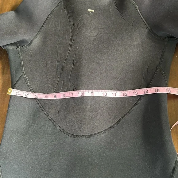 Body Glove Pro 2 Black Men’s Large Wetsuit Sleek Design